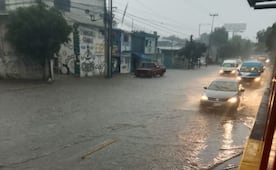 Suspenden servicio de la Línea 2 del Mexibús por inundaciones en la Vía José López Portillo