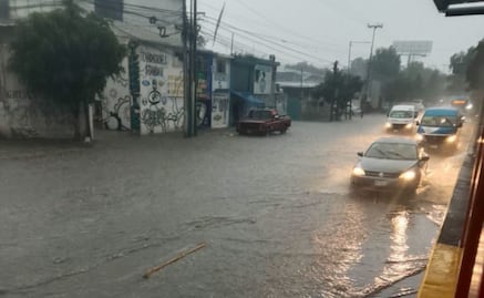 Suspenden servicio de la Línea 2 del Mexibús por inundaciones en la Vía José López Portillo