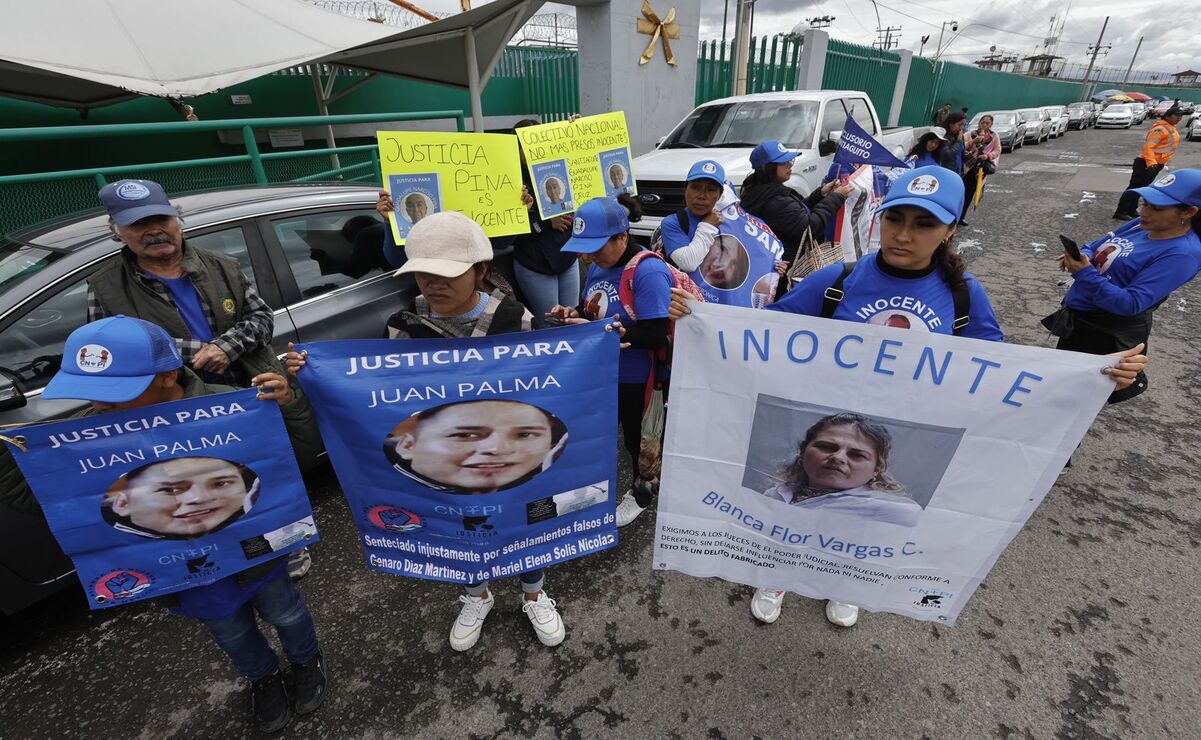 Aseguran manifestantes que hay inconsistencias en las carpetas de investigación de los presos. Foto: Jorge Alvarado.