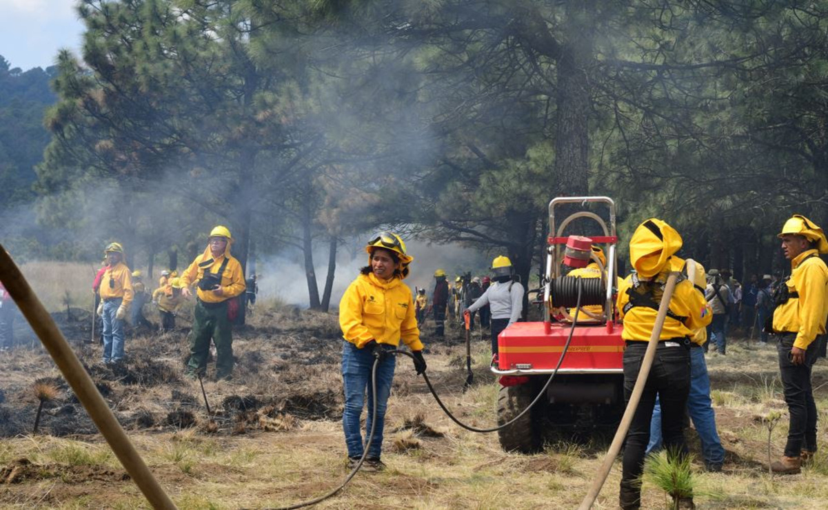 Genoveva comenzó su trayectoria como voluntaria luchando contra el fuego en su natal Veracruz. Foto: Especial
