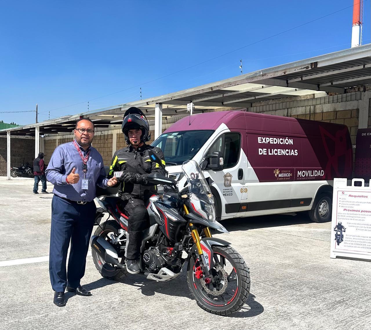 En lo que va del año, de las licencias tipo “C” emitidas, 23 mil 280 fueron tramitadas por primera vez; 23 mil 553 correspondieron a renovaciones, y 3 mil 18 fueron duplicados oficiales. Foto: especial