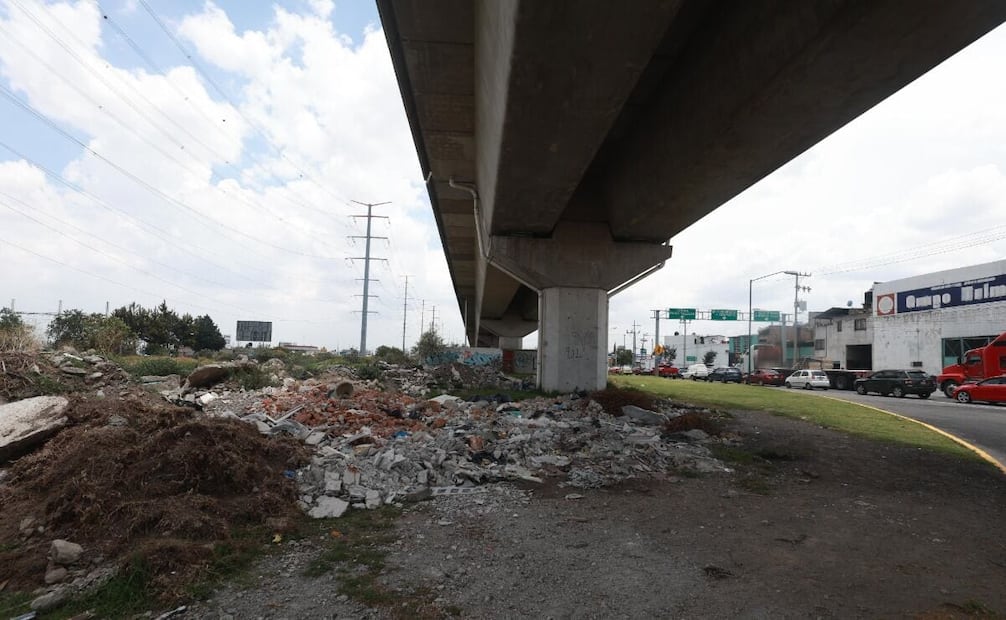 Los estudios de factibilidad del Plan Maestro del Tren Interurbano México-Toluca “El Insurgente” concluirían a principios de 2027. Foto Alejandro Vargas/El Universal