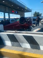 Volcadura y choque múltiple cierran carriles en caseta de Tepotzotlán; reportan 30 minutos de retraso a CDMX