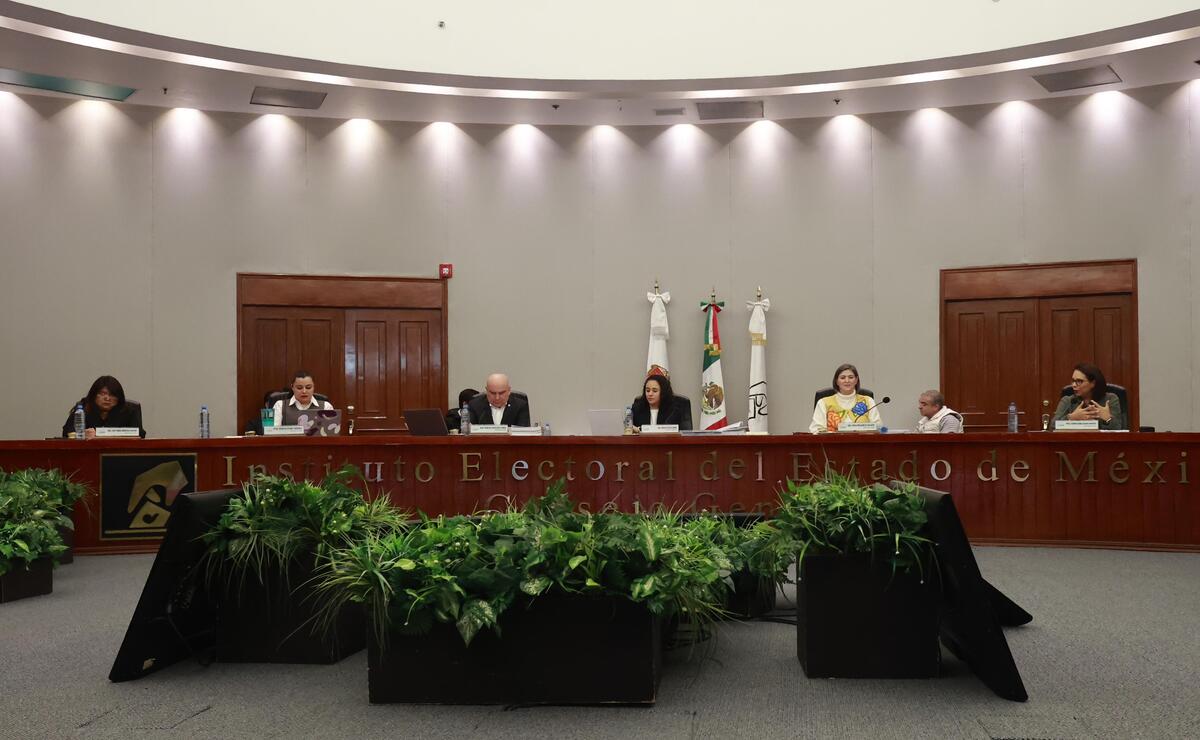 La consejera presidenta informo que el 54% del presupuesto iría destinado a prerrogativas de los institutos políticos Foto: Alejandro Vargas