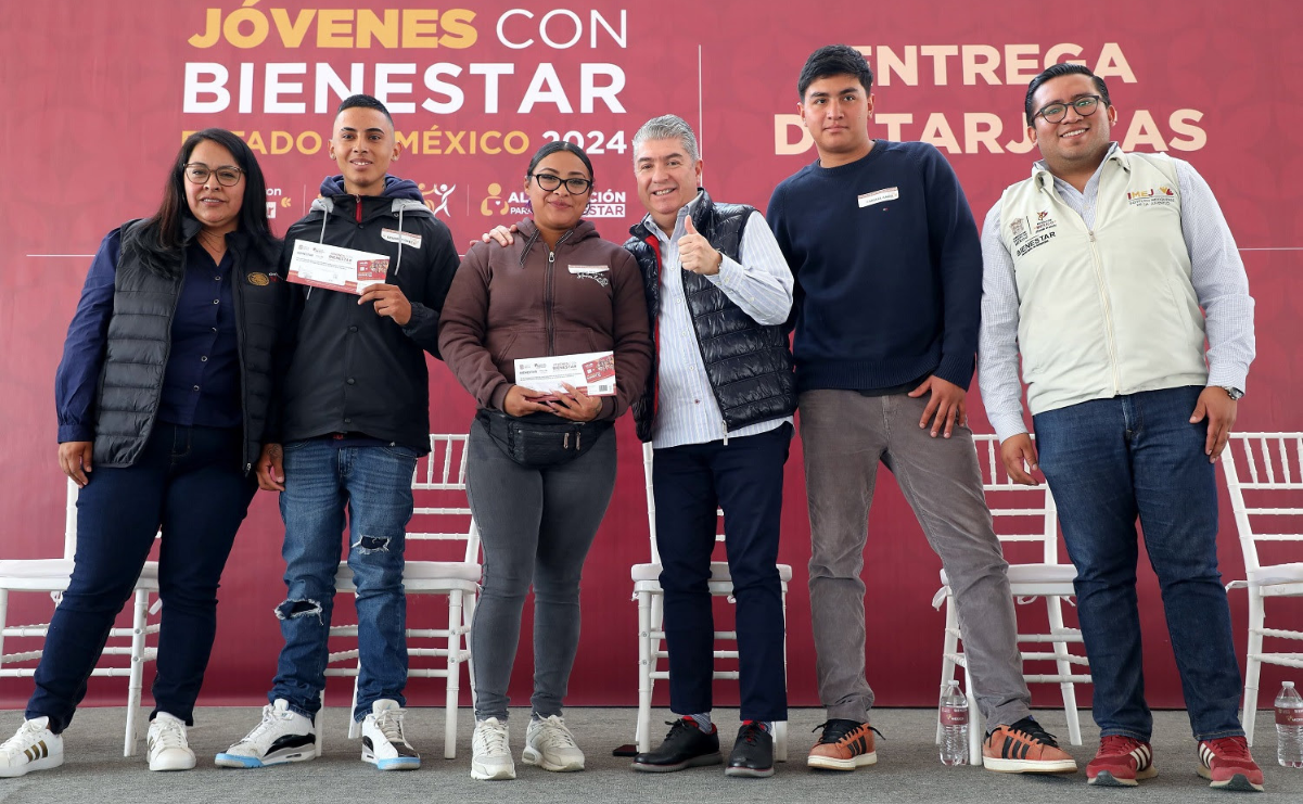 La entrega de tarjetas y validación documental para el Programa Jóvenes con Bienestar concluirá el próximo 17 de diciembre de 2024 / Foto: Especial