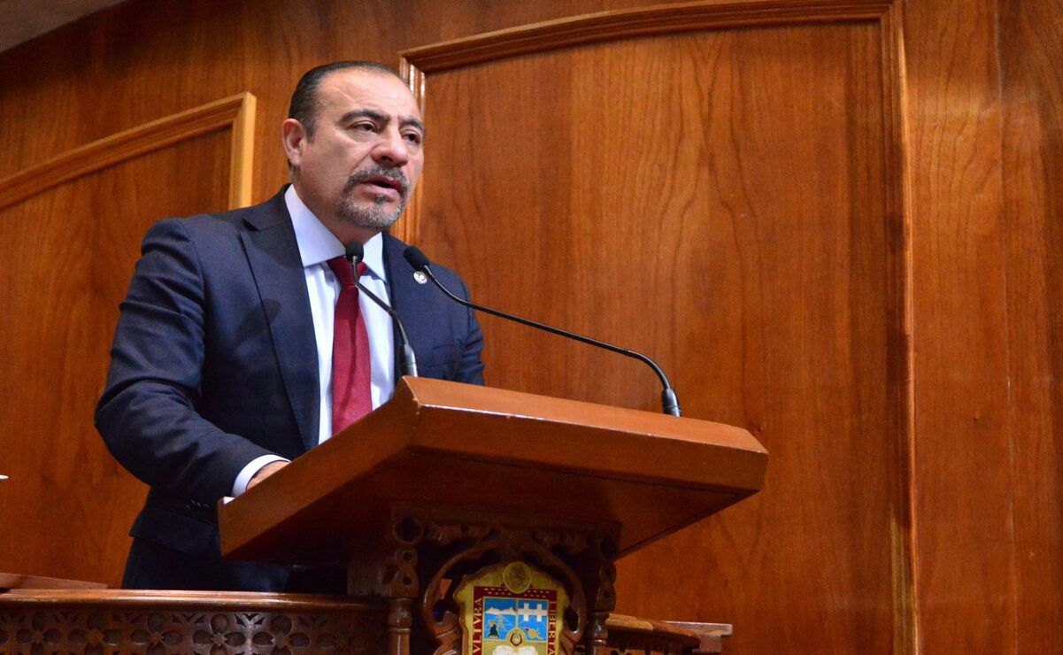 El 27 de junio pasado, el pleno de la Cámara de Diputados mexiquense aprobó, por unanimidad de votos, reformas al Código Penal estatal para endurecer las penas a quien cometa el delito de despojo / Foto: Especial