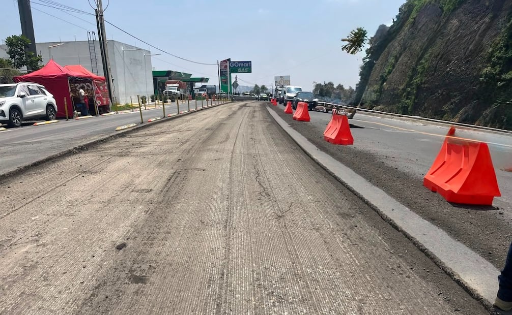Además de la nueva carpeta asfáltica, el proyecto contempla la renovación total del alumbrado público y banquetas. Foto Especial