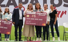 Azucena Cisneros inició la entrega de 35 mil apoyos del programa "Zapatos para el Bienestar"