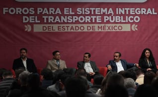 Arrancan foros en Toluca para renovar el sistema de transporte público con "piso parejo"