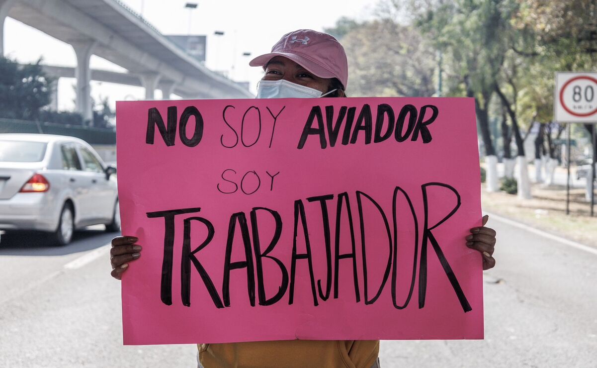 Las trabajadoras fueron despedidas de despedidas del Ayuntamiento de Tlalnepantla. Foto: Yaretzy Osnaya