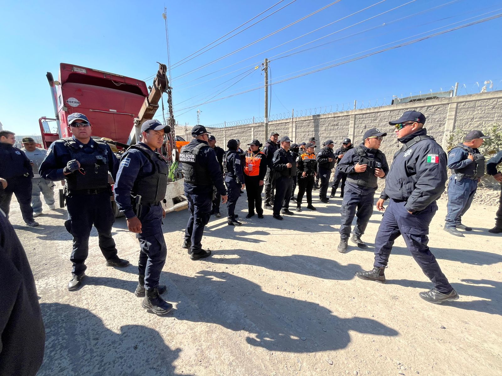 La empresa retiro los sellos de suspensión de obra y continuaron trabajando
