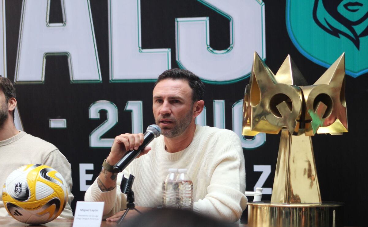Miguel Layún aseguró que el Estadio Nemesio Diez es el lugar ideal para realizar las Kings y Queens League. Foto: Karen Aldama.