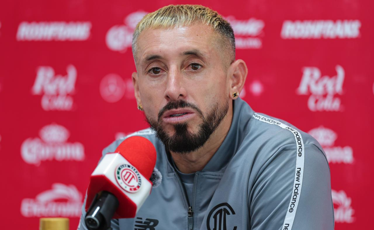 Héctor Herrera, mediocampista y referente del Toluca, durante una entrevista previa al crucial encuentro contra Tigres. Foto: Especial