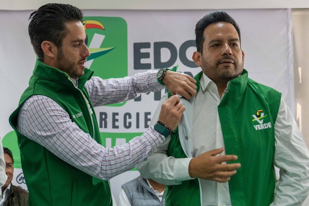 El anuncio de la adhesión de estos cuadros lo hizo el dirigente estatal, José Alberto Couttolenc Buentello en conferencia de prensa. Foto: especial