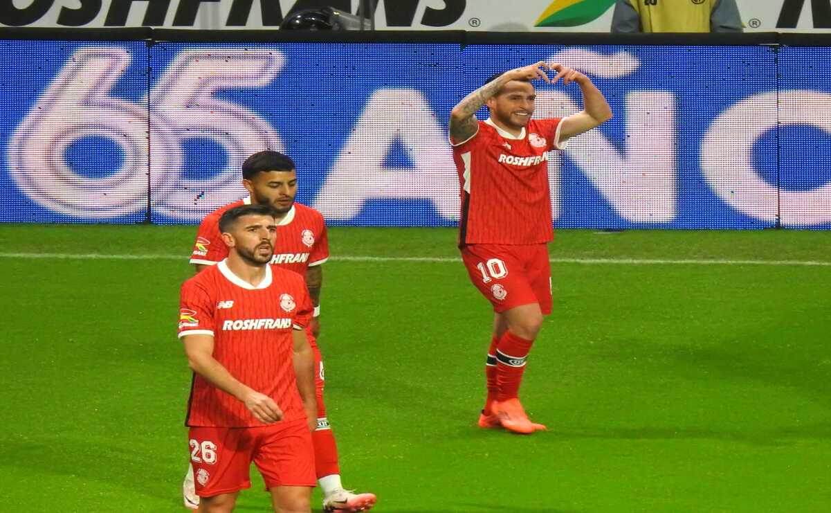 Paulinho, quien mandó un disparo cruzado para vencer al portero Malagón y dejar el marcador 3-0 / Foto: Ivan Monroy