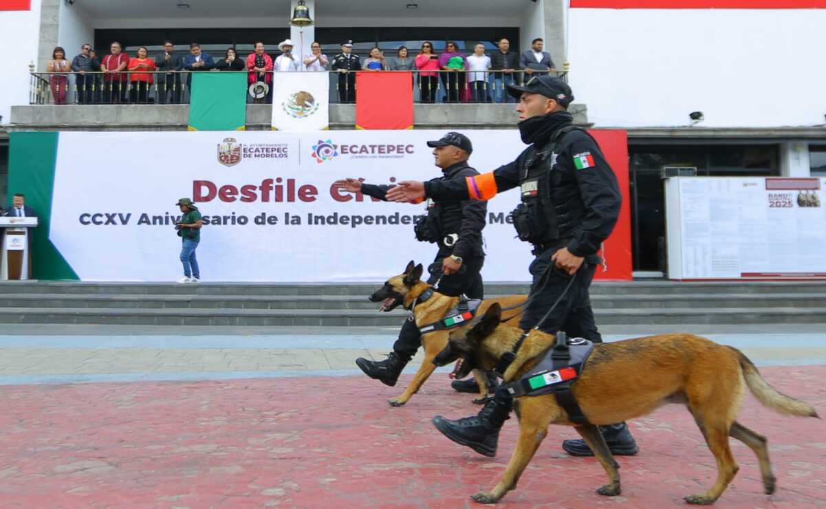 Desfilaron Binomios Caninos / Foto Especial