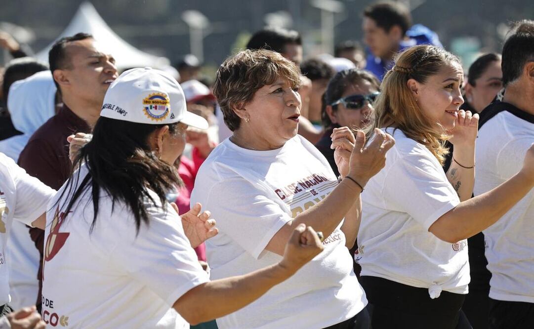Delfina Gómez, gobernadora del Estado de México encabezó la Clase Nacional de Box en Metepec / Foto Jorge Alvarado