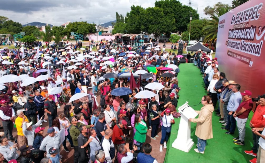 Ante los asistentes, la edil enfatizó que no se permitirá el regreso de quienes afectaron los servicios del municipio. Foto Especial