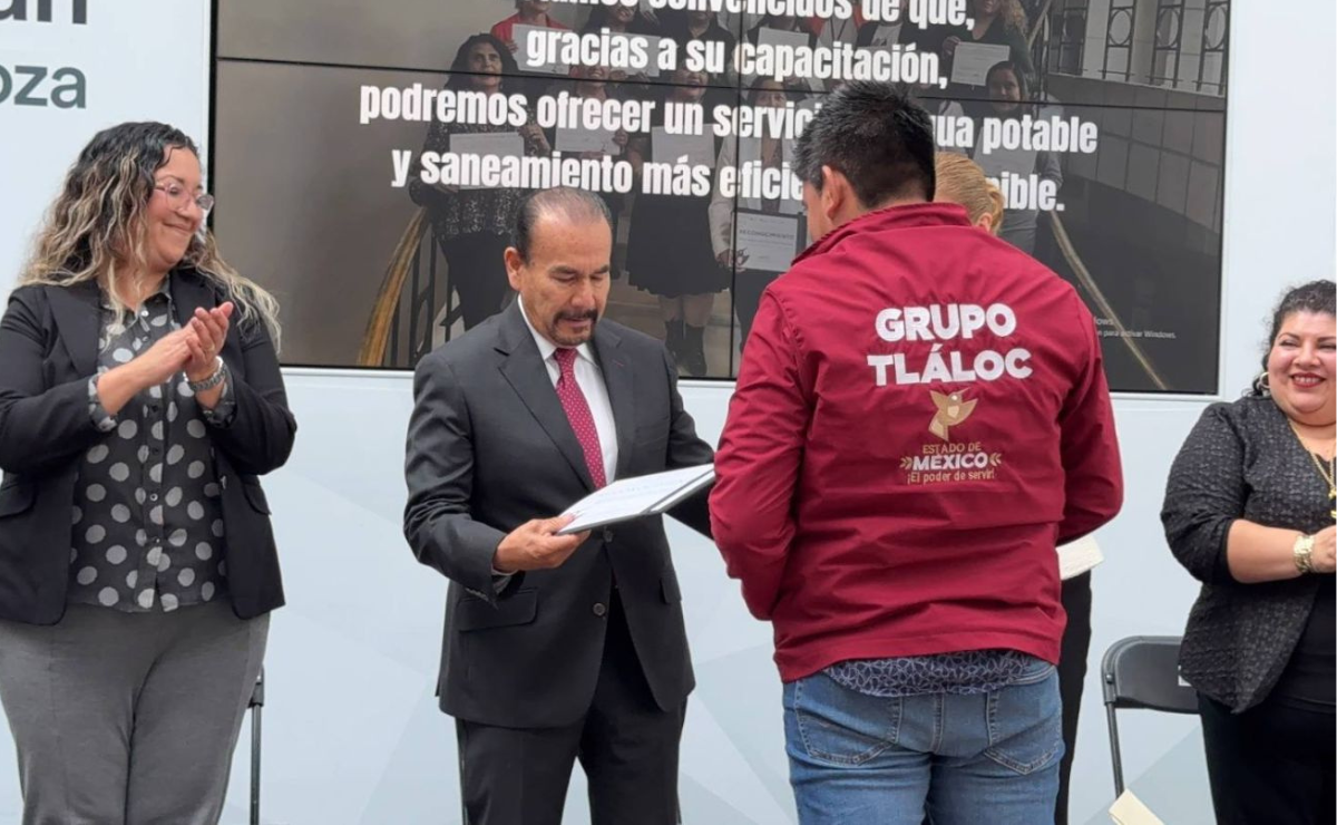 La CAEM y Conagua formaron a 220 funcionarios municipales en temas clave como redes de abastecimiento Foto: Especial