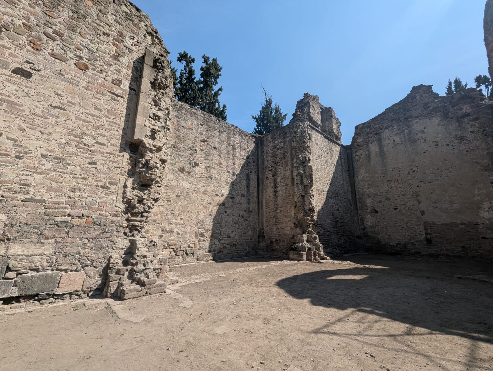 Además de ser un lugar de culto, el templo restaurado será utilizado para actividades culturales, como conciertos y exposiciones, fomentando la vida cultural de la comunidad. Foto Especial