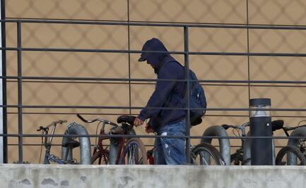 ¡Ni con cadena se salvan! Ciclistas denuncian ola de robos en estaciones del Tren Interurbano