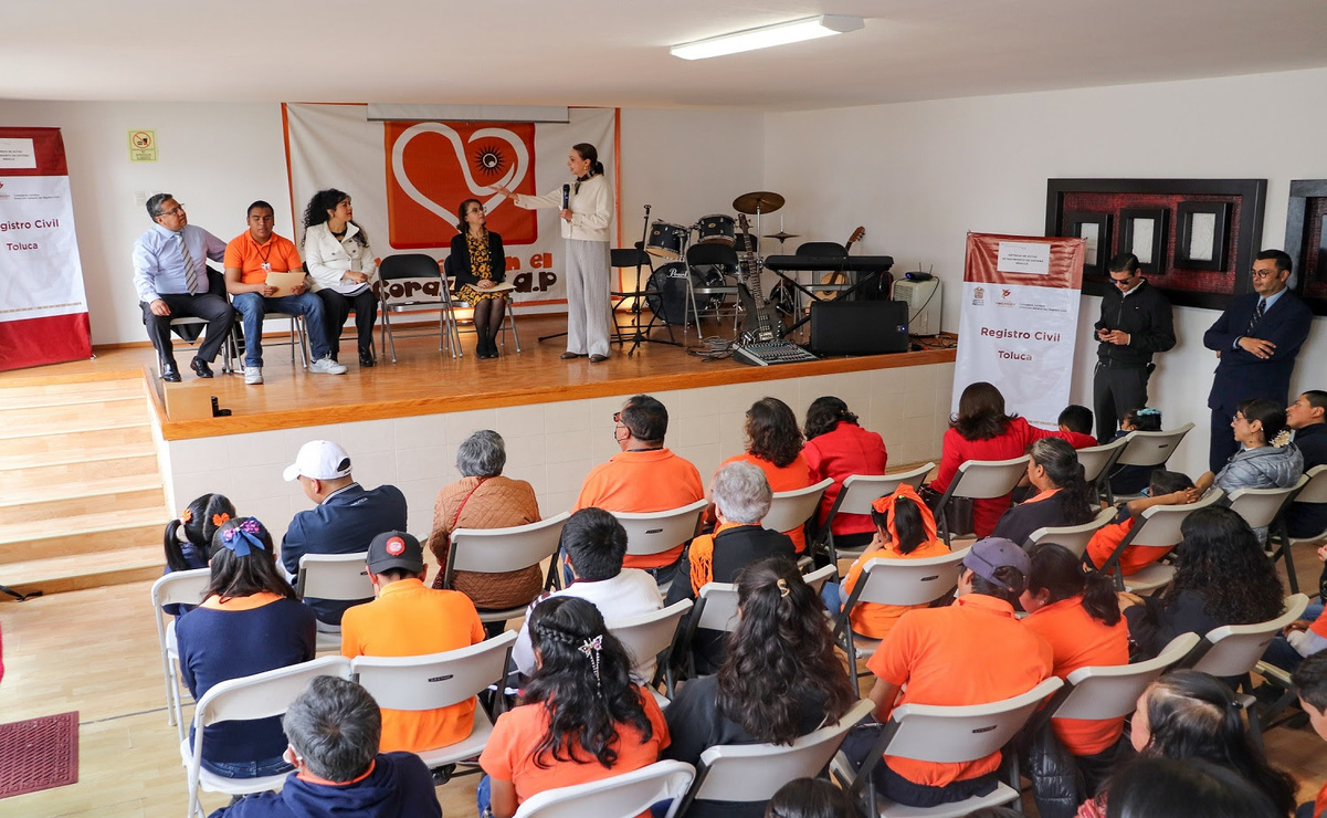 La directora del Registro Civil, destacó que estas acciones promueven la independencia y autosuficiencia de las personas con discapacidad. Foto: Especial