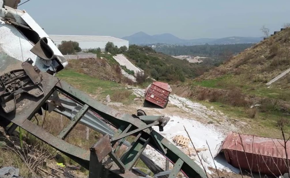 Elementos de la Guardia Nacional y policías locales resguardaron la zona de la "Curva del Diablo". Foto Especial