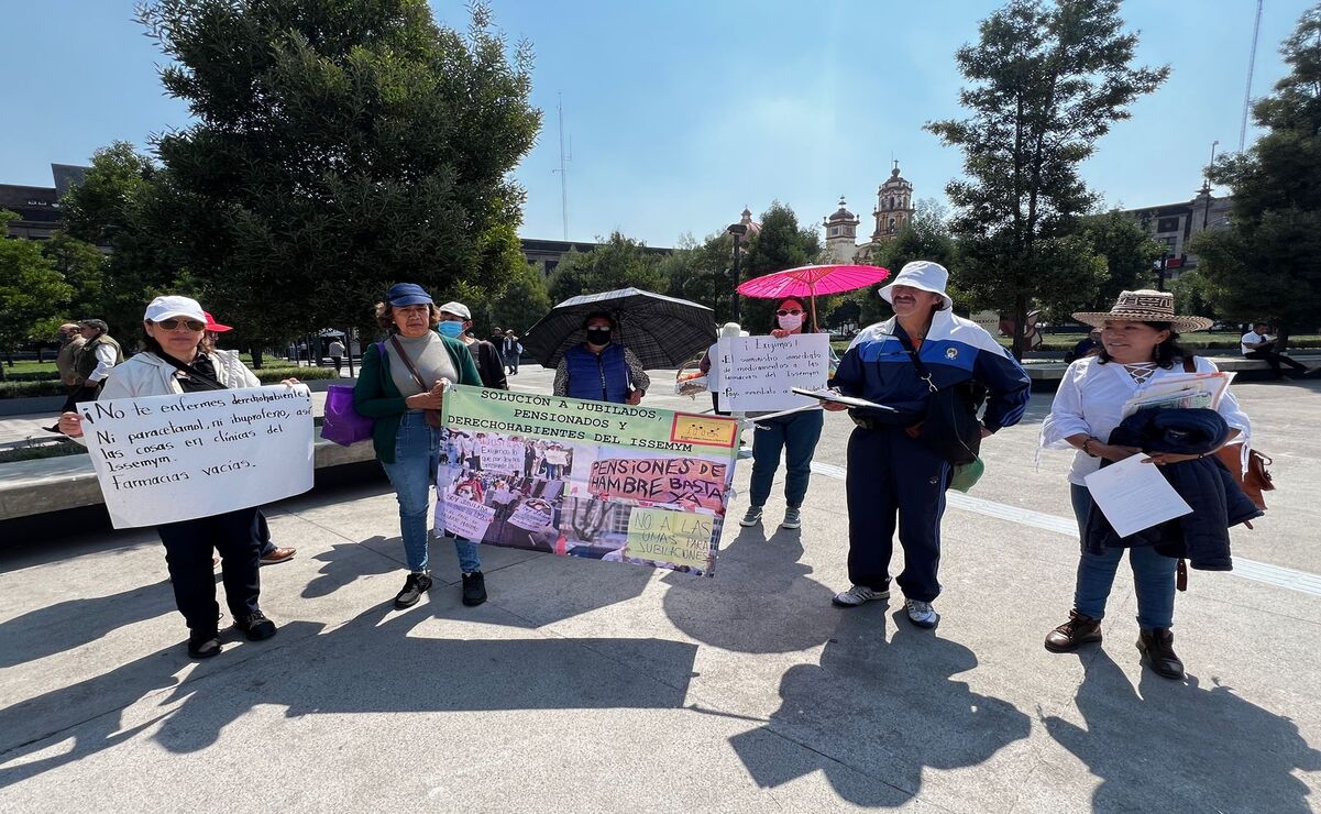 Es la tercera vez que protestan los derechohabientes del ISSEMyM / Foto: Aura Moreno