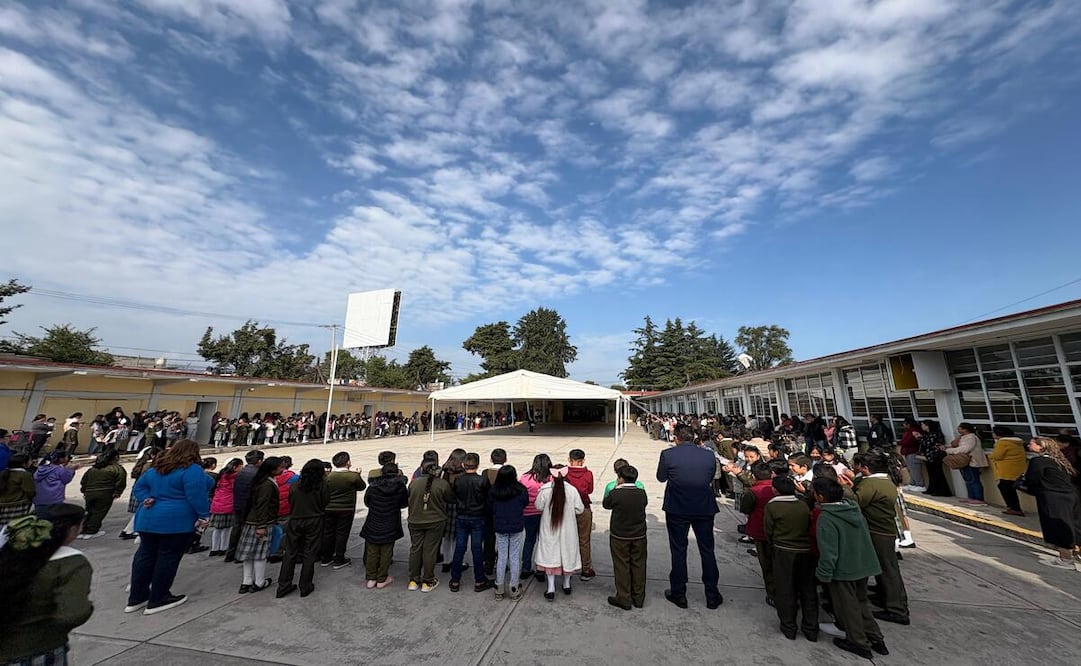 Las madres coincidieron en que el reto más grande para esta generación es recuperar los valores y reforzar la cercanía con los hijos / Foto: Arturo Hernández