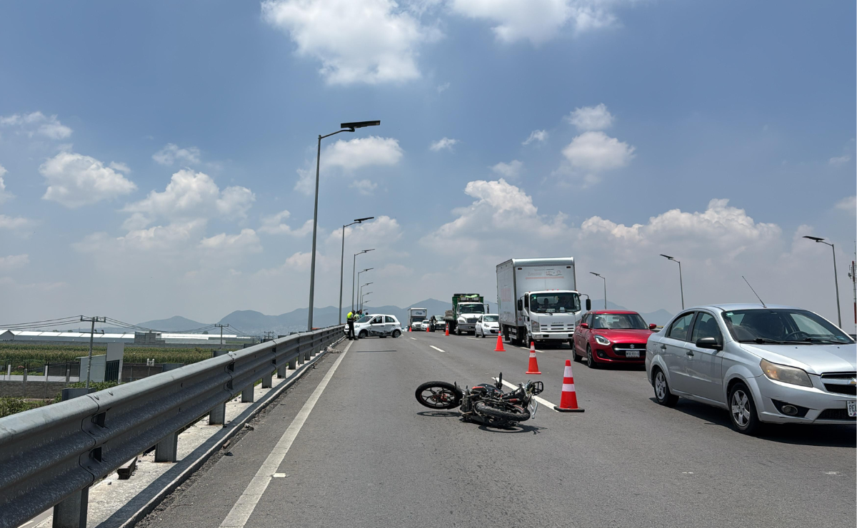 Fatal accidente en carretera al AIFA: Motociclista pierde la vida en choque múltiple