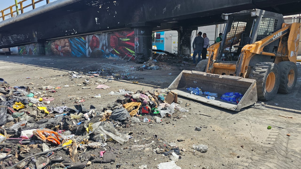 Ecatepec: ¡Limpieza extrema! Retiran 16 toneladas de basura del Metro
