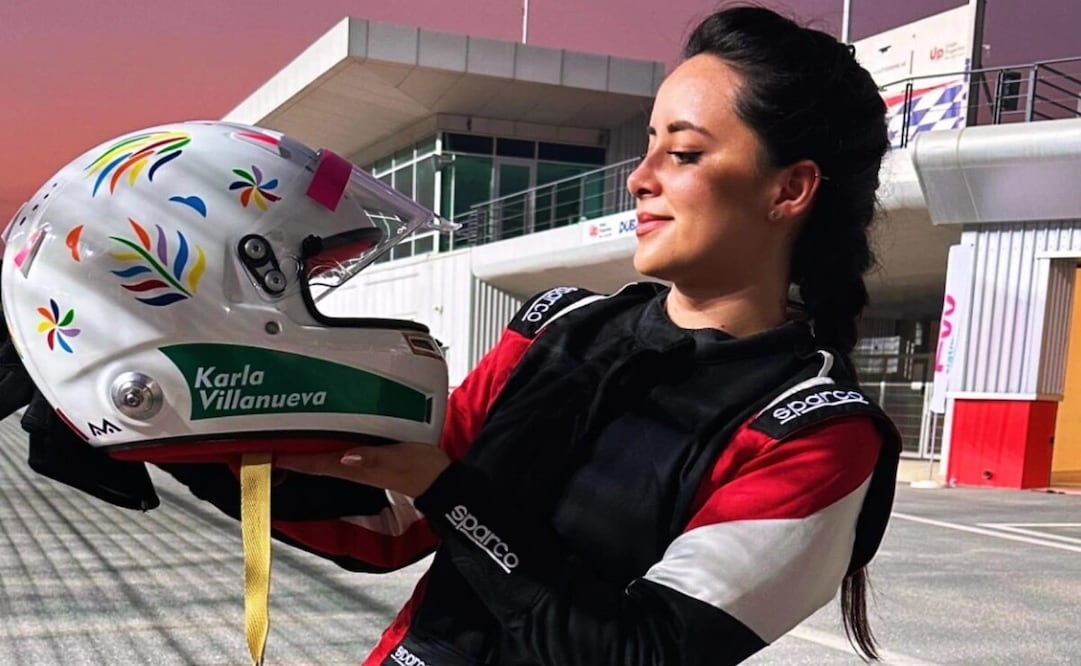 Karla Villanueva maneja un bólido que puede alcanzar los 250 kilómetros por hora en una recta / Foto Especial