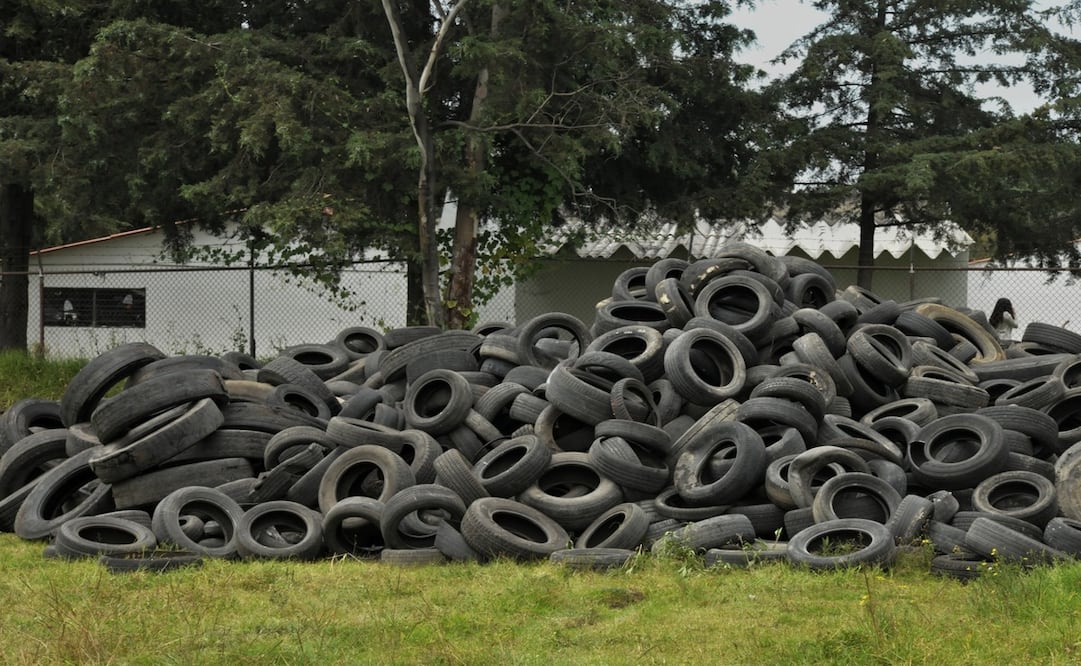 A través de la campaña “Limpiemos Nuestro Edomex” se han recolectado 7 mil neumáticos. Foto: Especial.