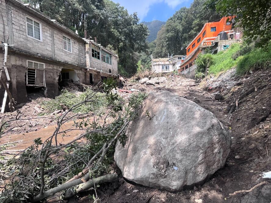 39 municipios del Estado de México tienen desactualizado su Atlas de Riesgo. Foto Arturo Hernández