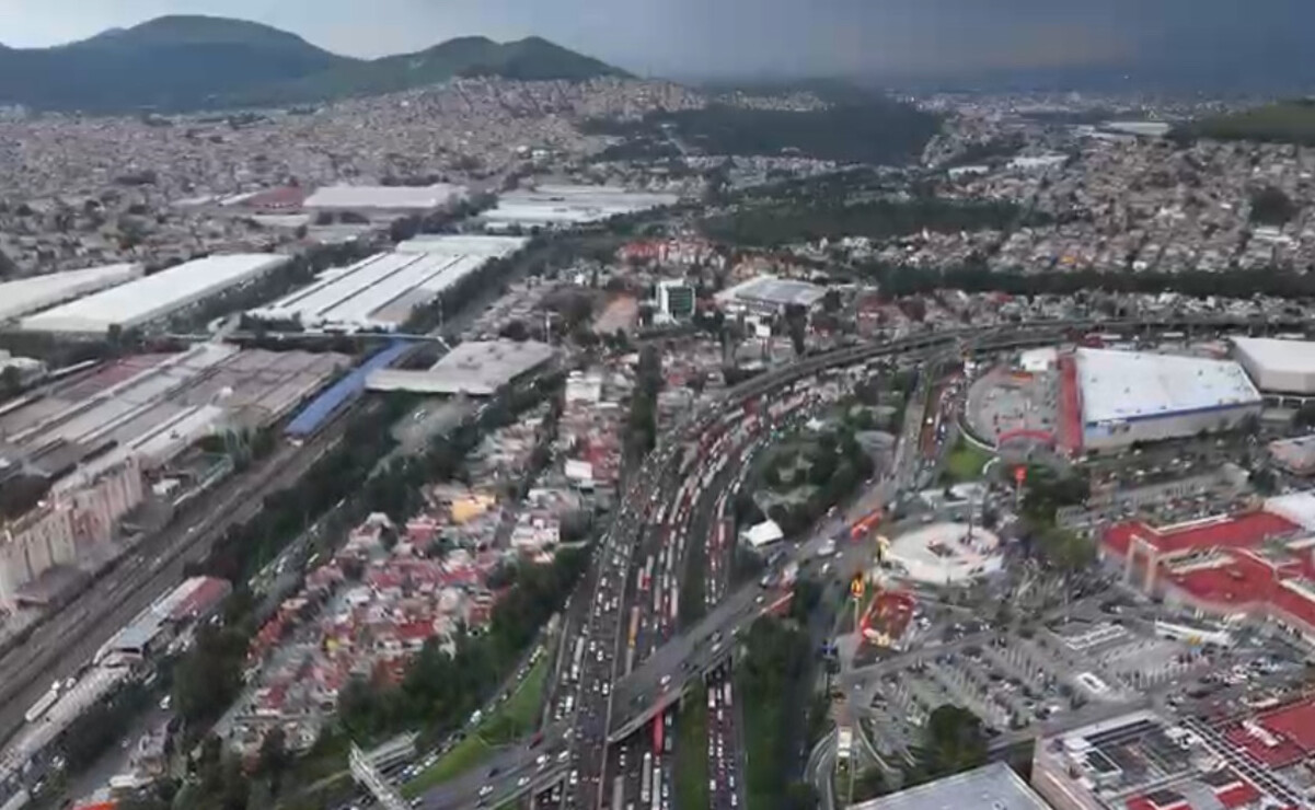 Los vecinos tardan hasta 4 horas en llegar a sus casas por el tráfico / Foto Especial