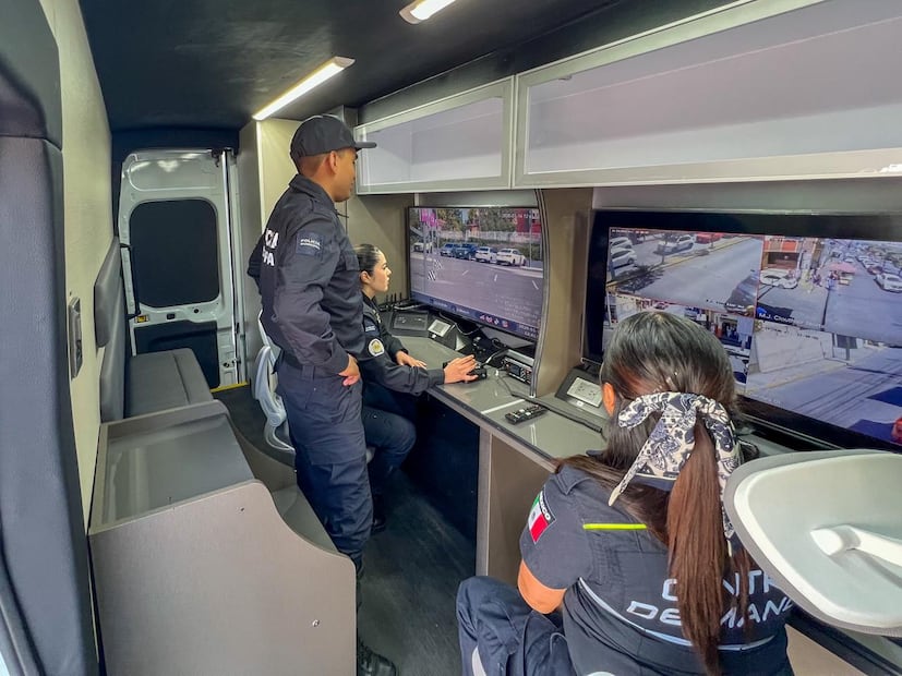 Los nuevos vehículos C-4 móvil permitirán un monitoreo de alta tecnología en tiempo real desde cualquier punto de Metepec. Foto Especial