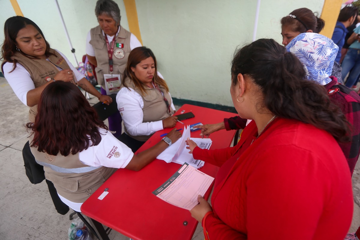 Distribución de apoyos en Chalco Edoméx