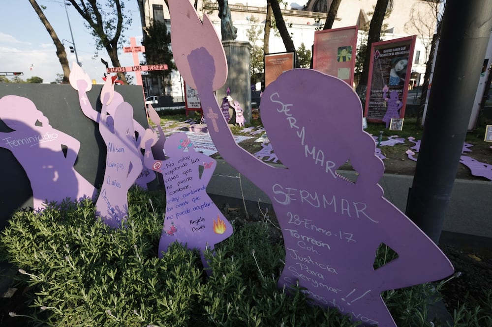 El Estado de México logró reducir de 73 a 55 las víctimas de feminicidio en el último año, una disminución de casi una cuarta parte respecto a 2024. Foto Alejandro Vargas / El Universal