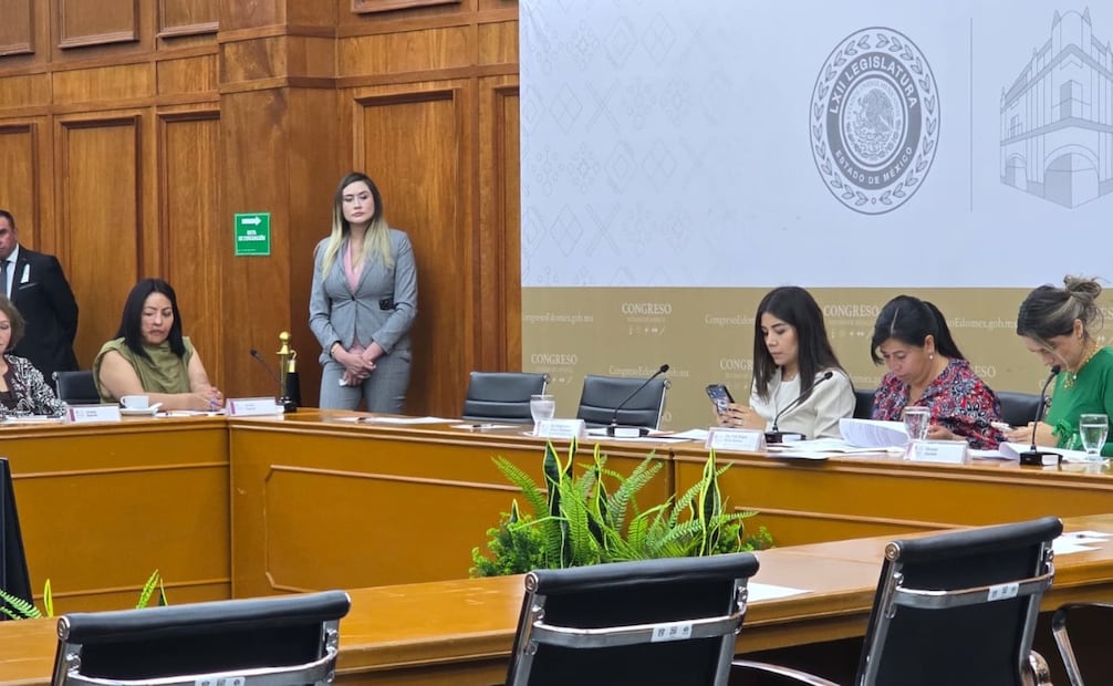 La Comisión de Procuración y Administración de Justicia de la 62 Legislatura respaldó las iniciativas para agravar las sanciones contra la violencia ácida en el Estado de México. Foto Alma Rodríguez / El Universal