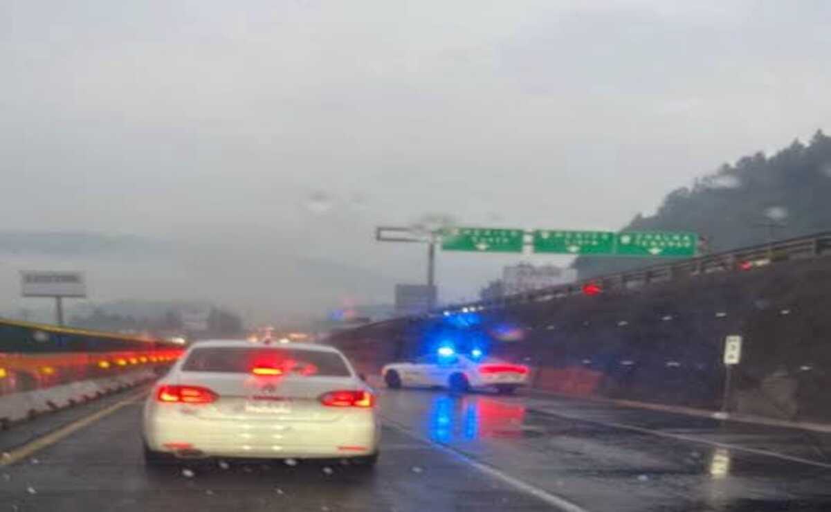 Como alternativa los automovilistas tuvieron que tomar la autopista Toluca-La Marquesa / Foto: Especial