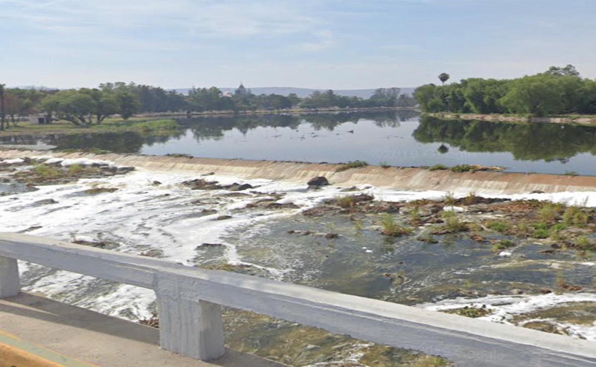 El Río Lerma, que atraviesa el Estado de México, la Ciudad de México, Querétaro, Guanajuato y Michoacán es de las más contaminados en el país. Foto: Especial.