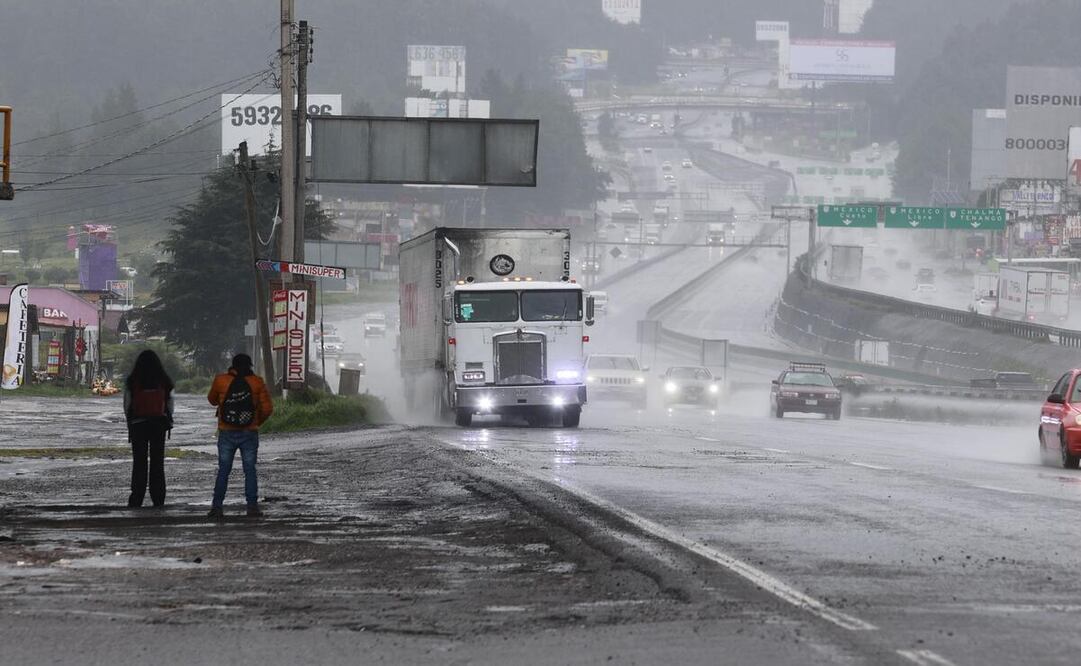 La AMOTAC solicito el apoyo del Comisario General, David Córdova Campos, comandante de la Guardia Nacional, para desplegar seguridad en la carretera México-Toluca. Foto: Alejandro Vargas