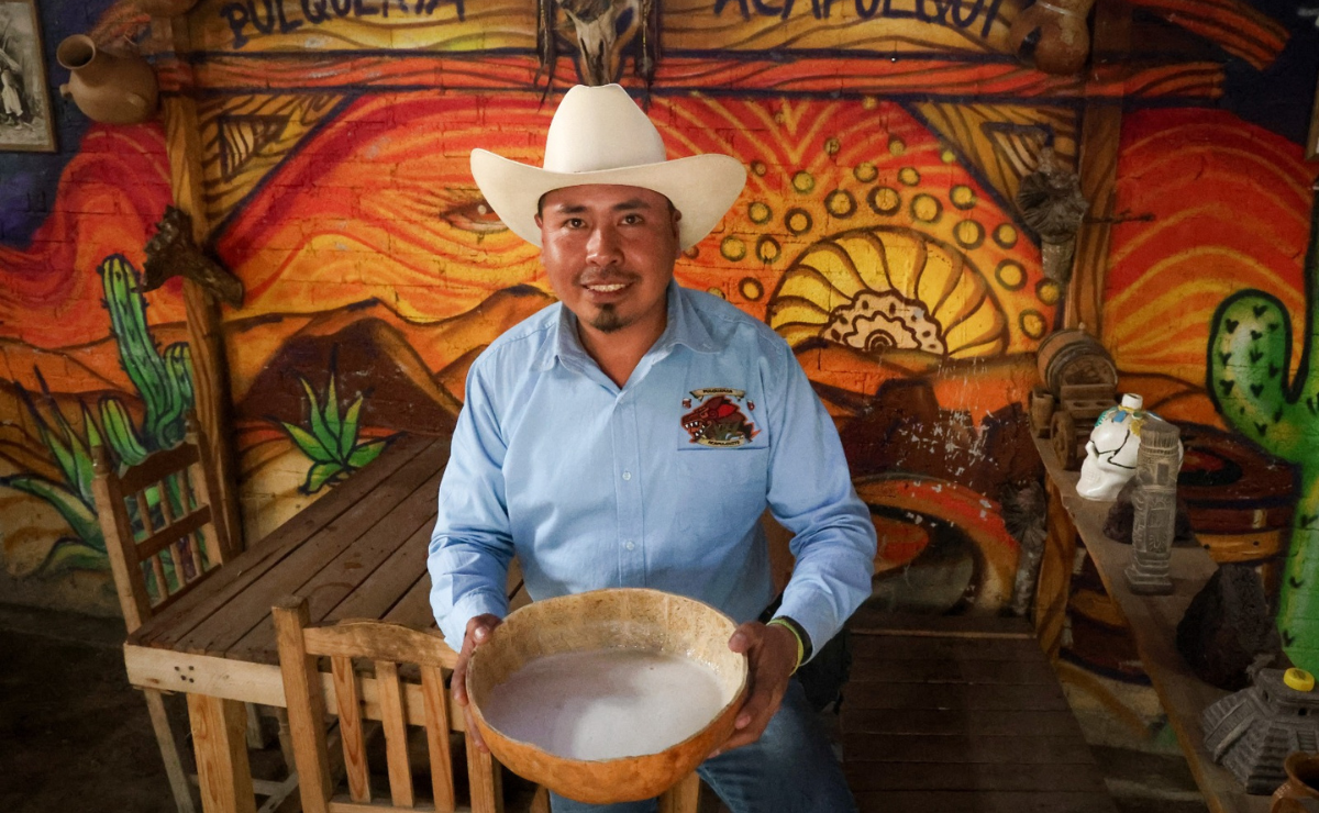 El tinacal de don Francisco, un lugar lleno de magia donde el pulque se fermenta con cuidado y tradición. Foto: Luis Camacho