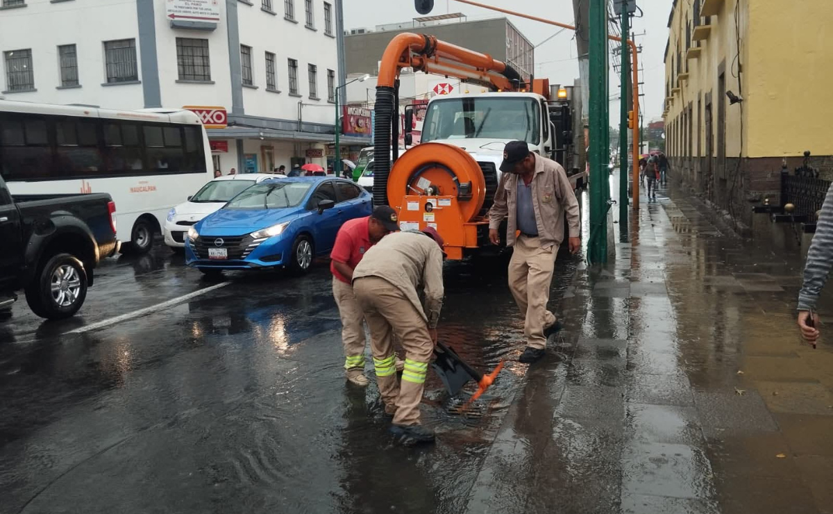 ¡Caos y agua en el Valle de México! Inundaciones colapsan Tlalnepantla y Coacalco por fuerte lluvia