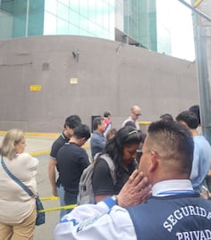 Desalojan el SAT de Tlalnepantla por presunta fuga de gas; descartan peligro