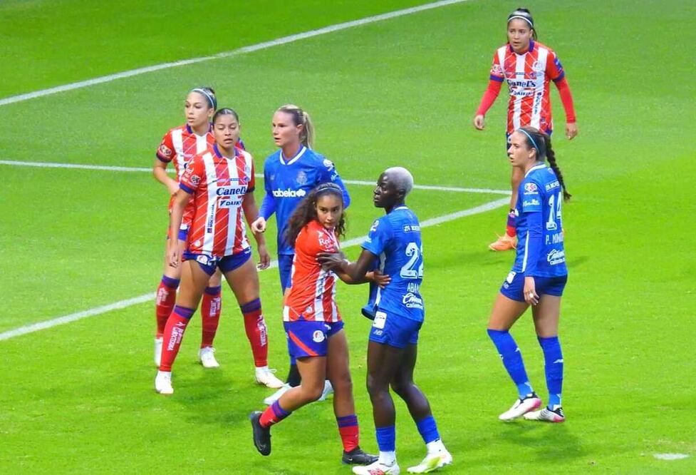 Las Diablas Rojas esperan una combinación de resultados para logar su pase a la Liguilla. Foto Ivan Monroy