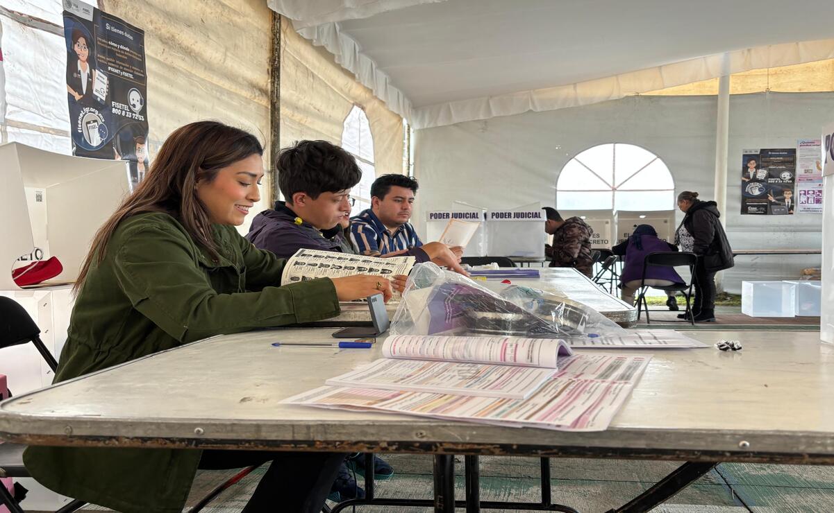 El Instituto Electoral del Estado de México (IEEM) reporta un avance de instalación del 99.08% / Foto Arturo Hernández