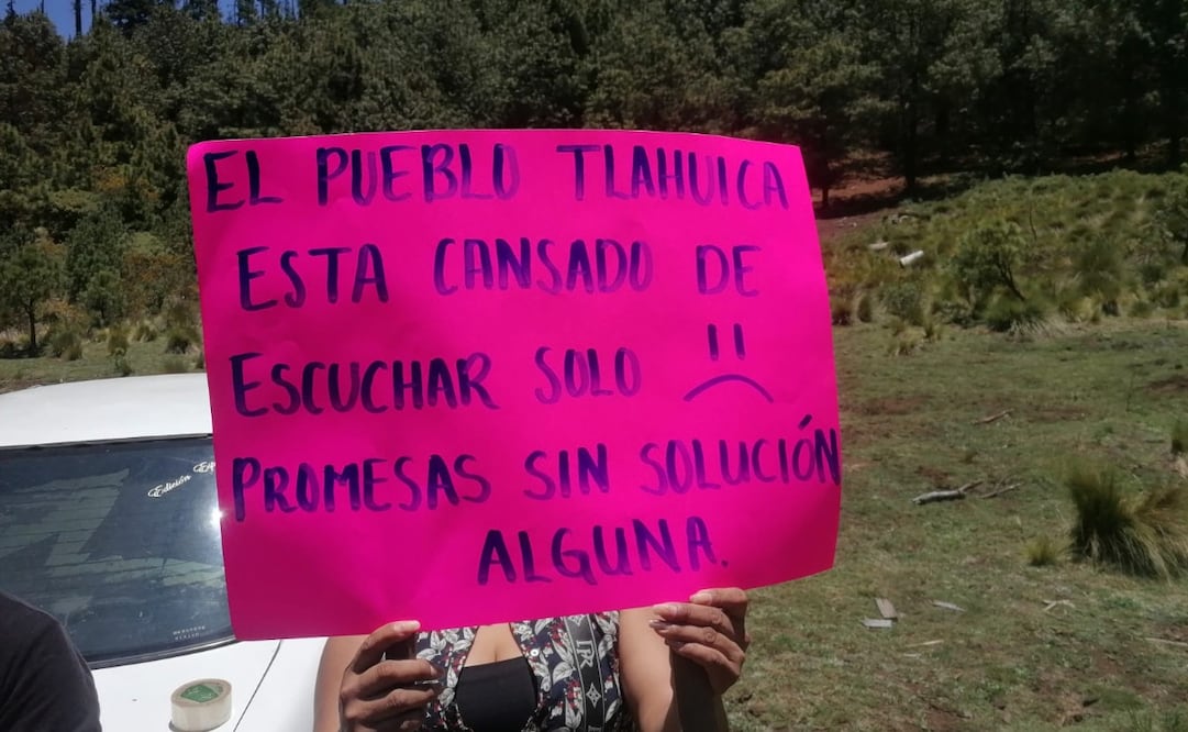 Con consignas en mano, el pueblo Tlahuica exige soluciones de fondo y no solo promesas de las autoridades. Foto Claudia Rodríguez / El Universal