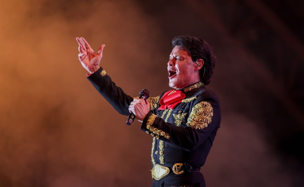 Pedro Fernández cautivó a la audiencia con su "Tour 2026 Ave Fénix" en una noche dedicada a las madres mexiquenses. Foto Especial