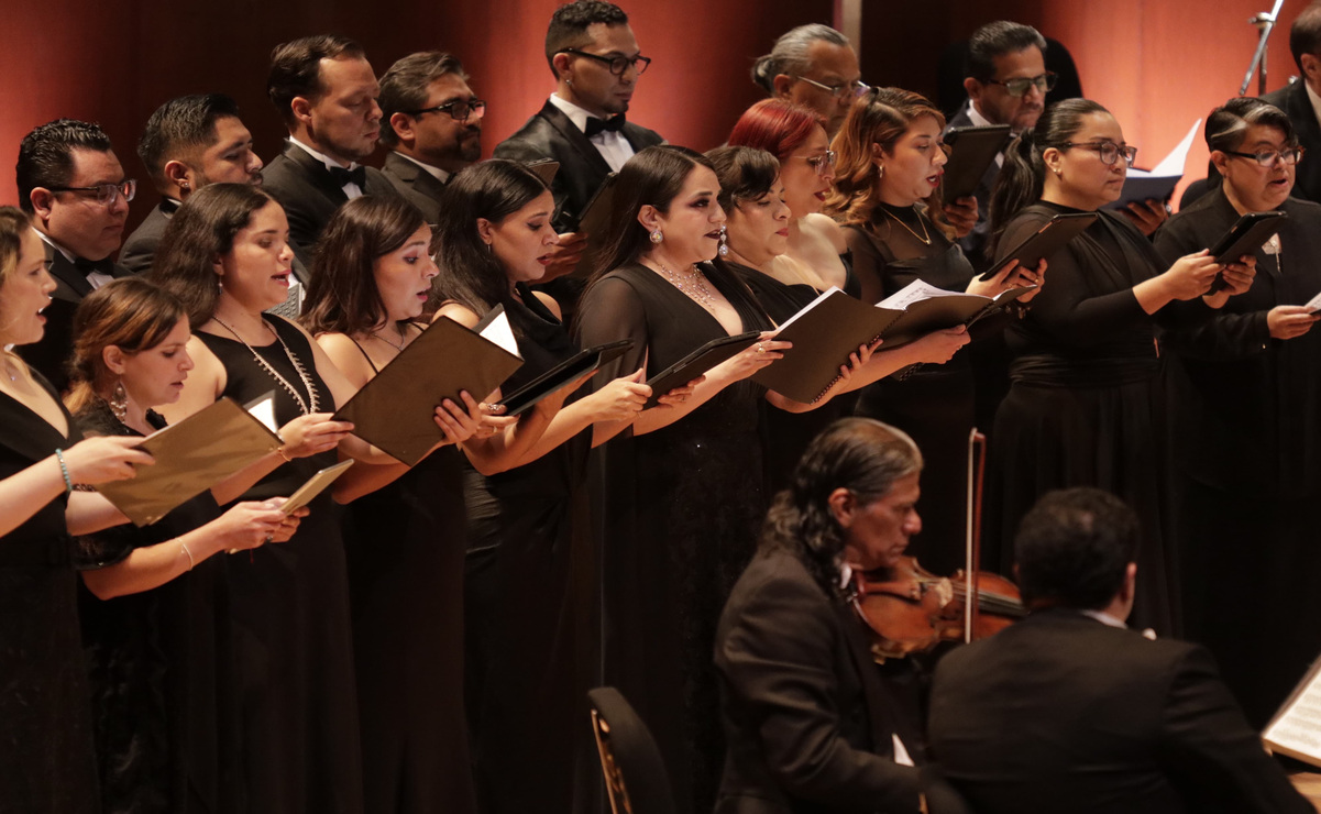 La OSEM estuvo acompañada por el Coro Gradus Ad Parnassum. Foto: Especial